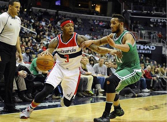 受媒体采访 受媒体采访